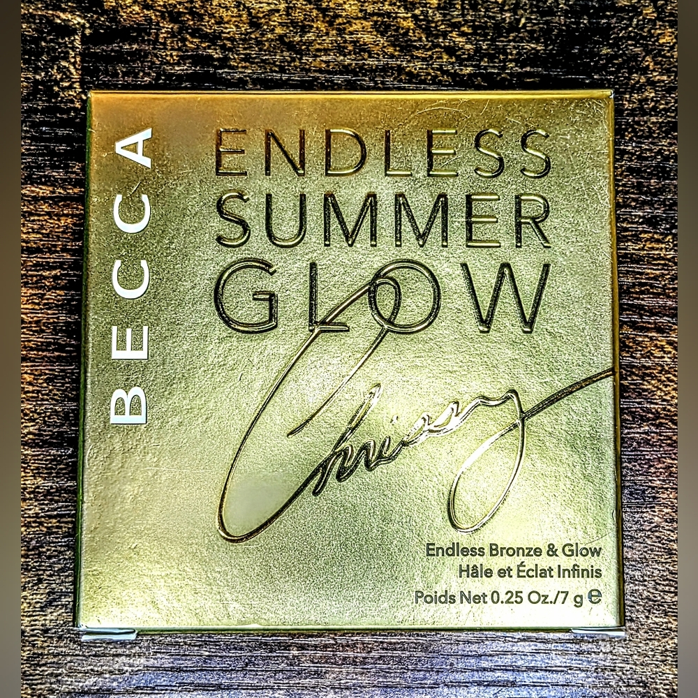 Becca Endless Chrissy Teigen Bronze & Glow
